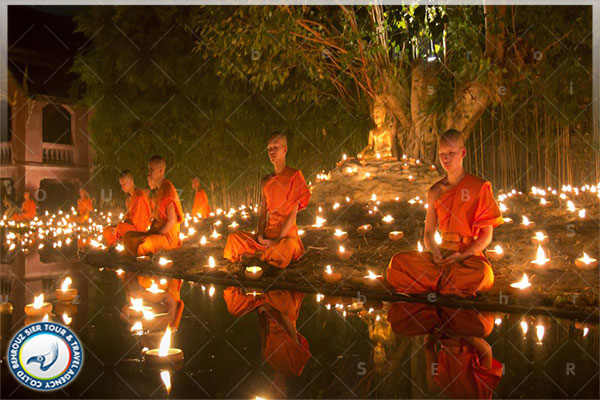روش دعای بودایی در معابد بودا