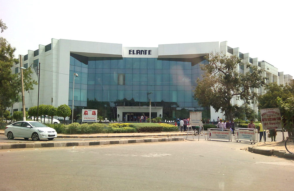 مرکز خرید Elante Mall یکی از مرکز خرید هند